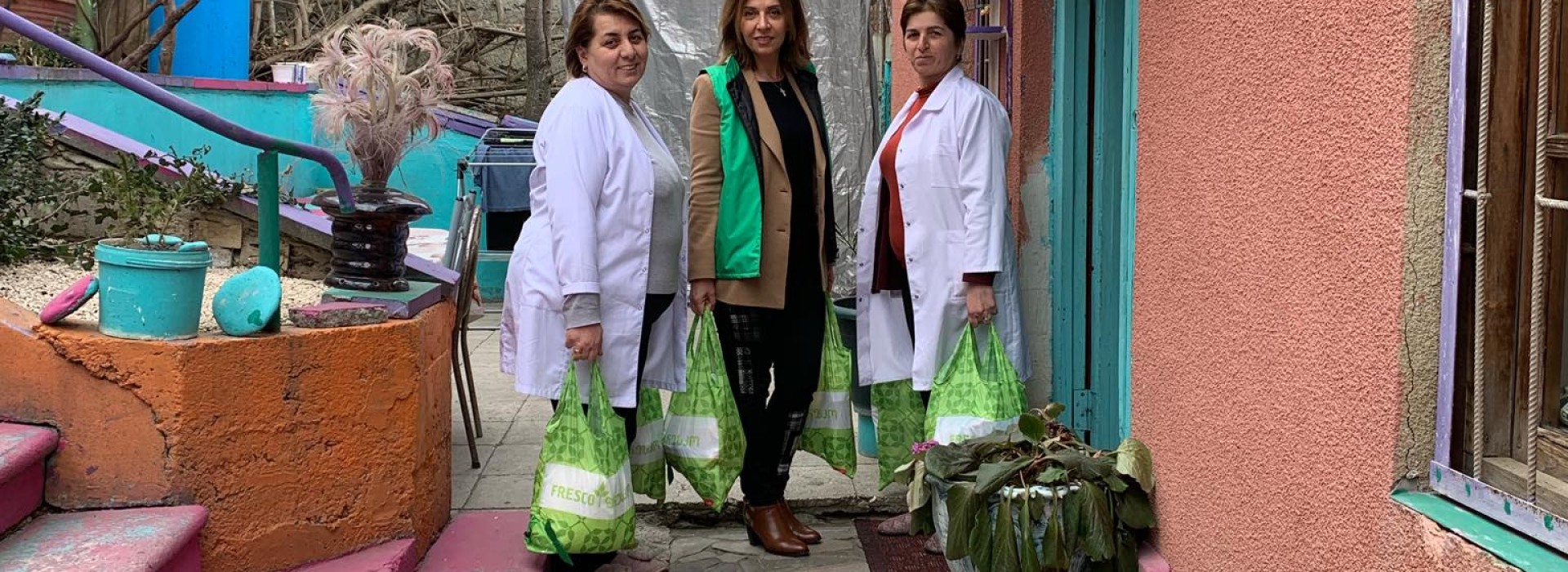 Charity Fund Fresco visited a retirement home in Tskneti.