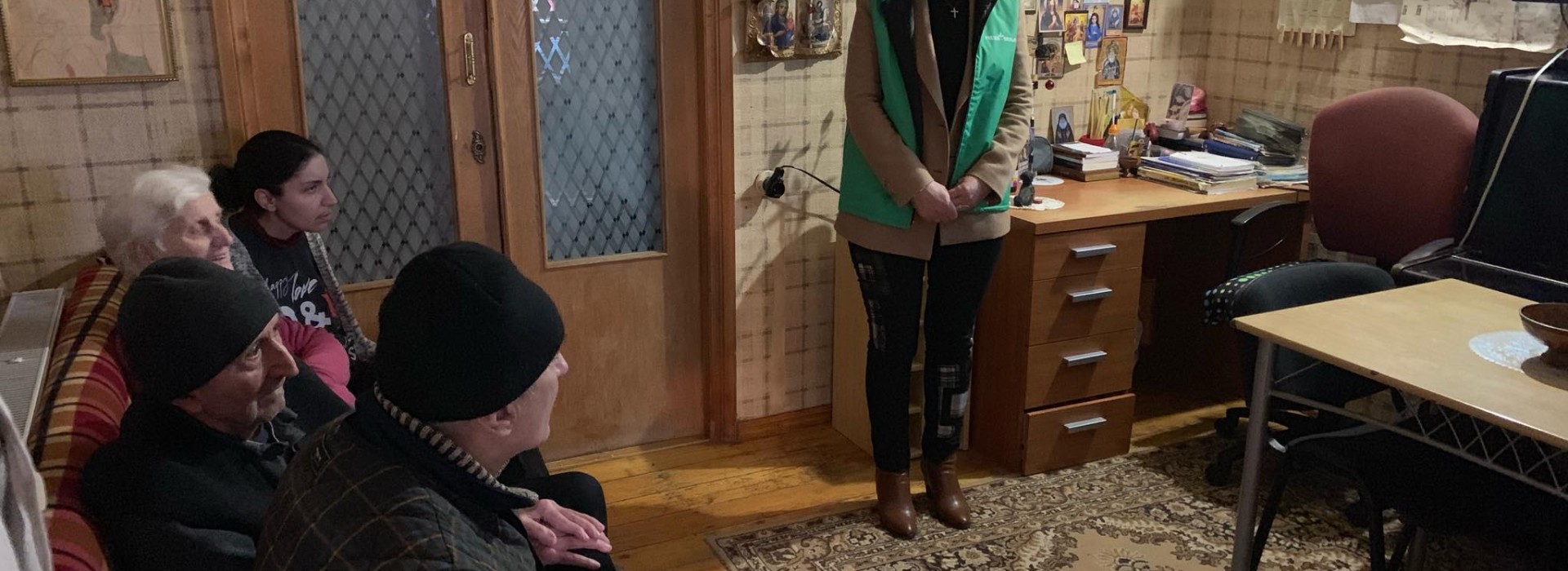 Charity Fund Fresco visited a retirement  home in Tskneti