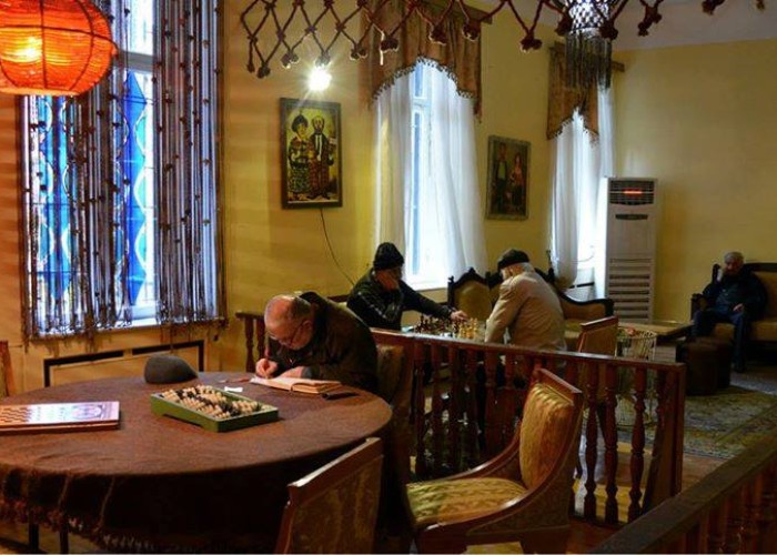 Members of Fresco Charity Fund  hosted with free dinner beneficiaries of “Catharsis”